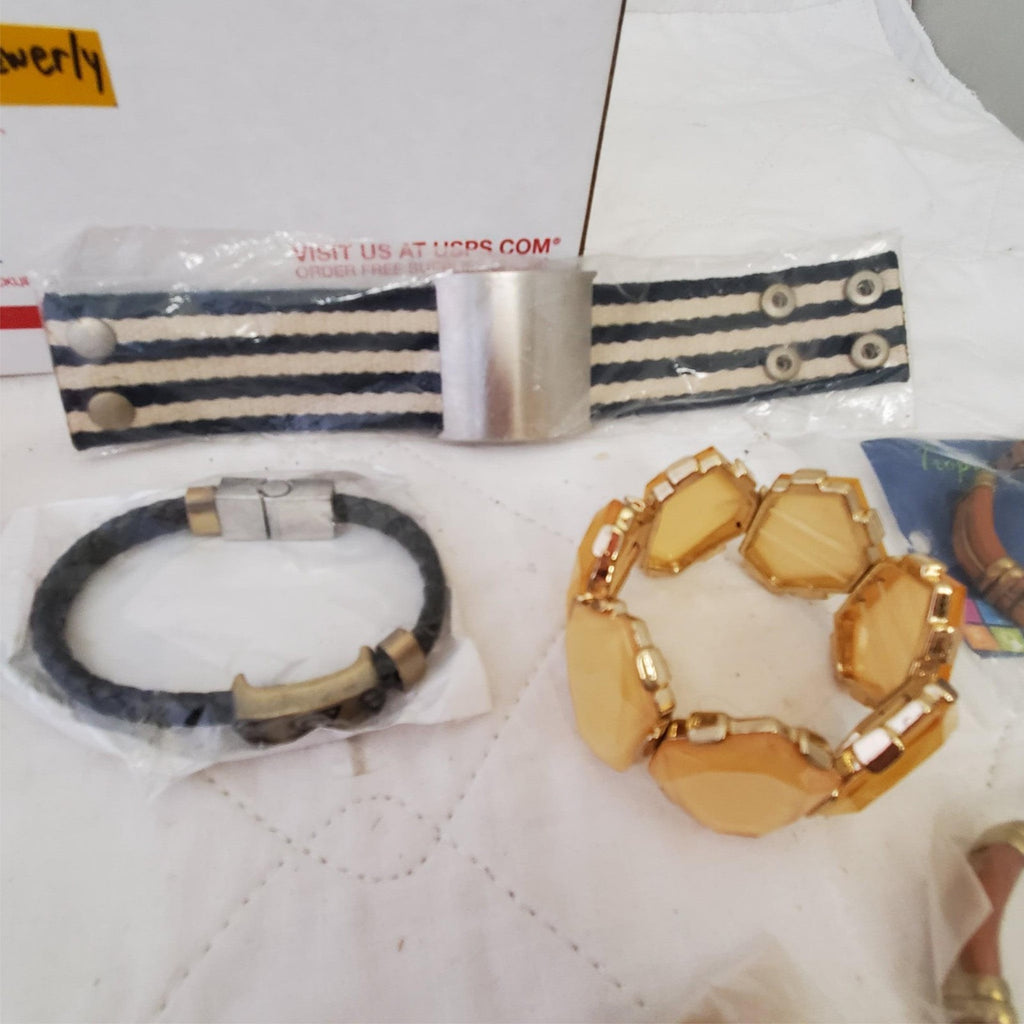 Lot of Assorted Various Bangles, Ear Rings & Bracelet LOT-8