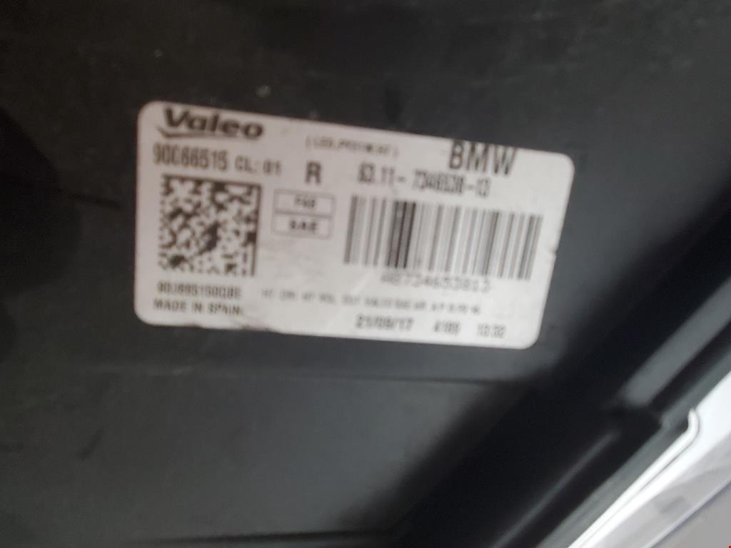 2016 - 2019 BMW X1 Right Passenger Halogen Headlight F48 OEM