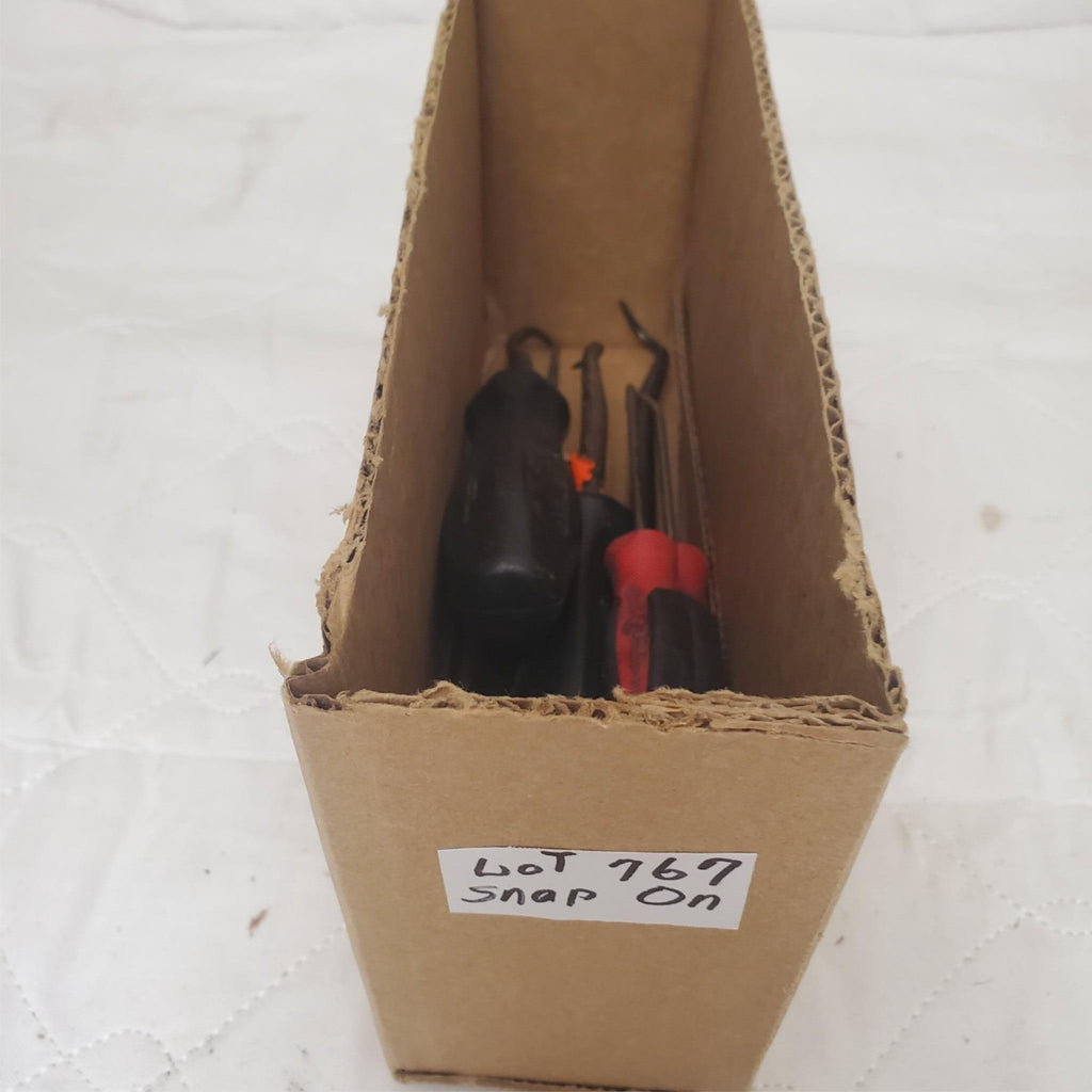 Lot of 6 Snap-On Grip Cabinet Awl and Hook Tools Set LOT-767
