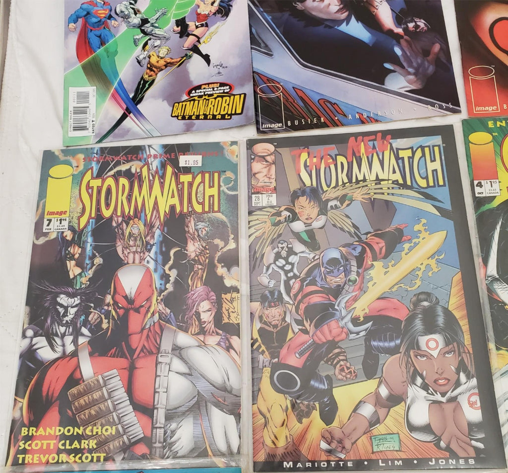 Lot of 12 Assoretd DC Batman Astrocity StormWatch & Marvel XForce Comic Books #4