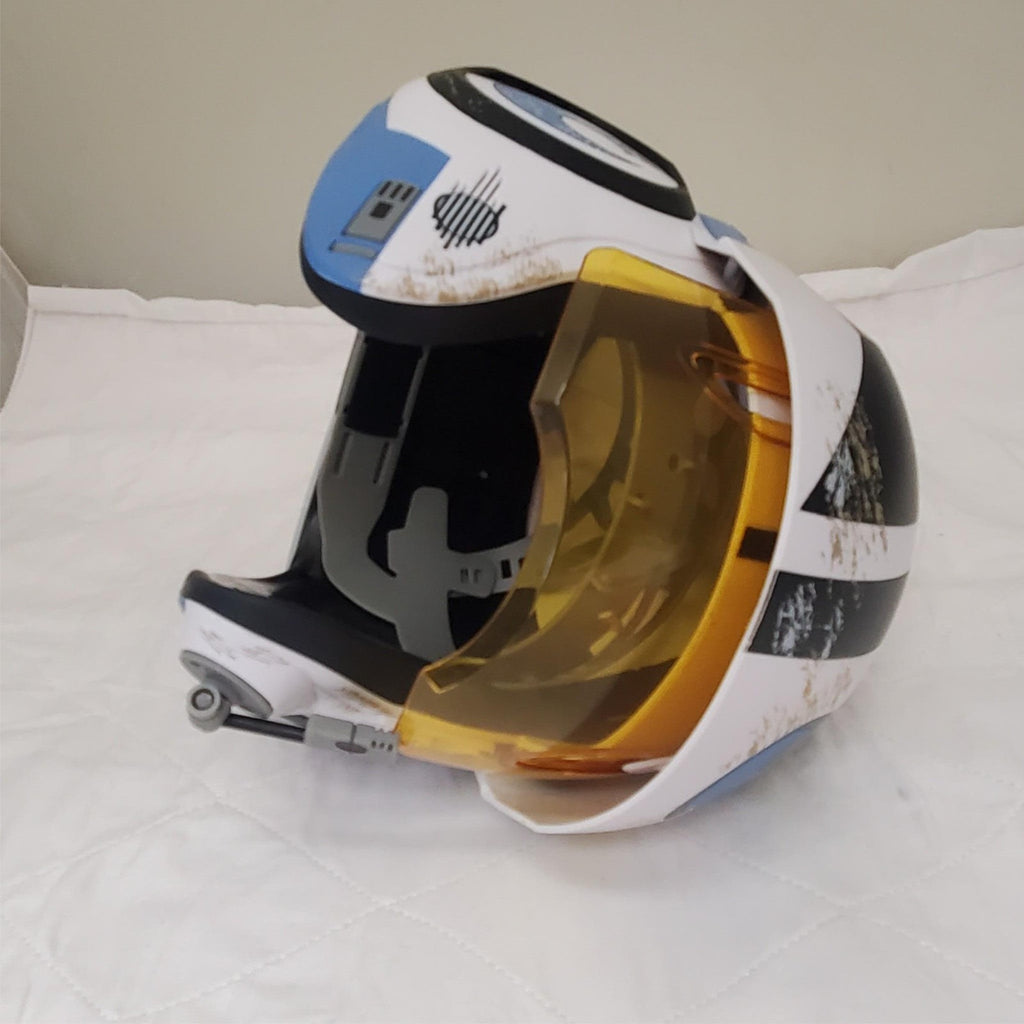 Poe Dameron X-Wing Youth Helmet Disney Galaxy's Edge 2024 Sound FX Cosplay