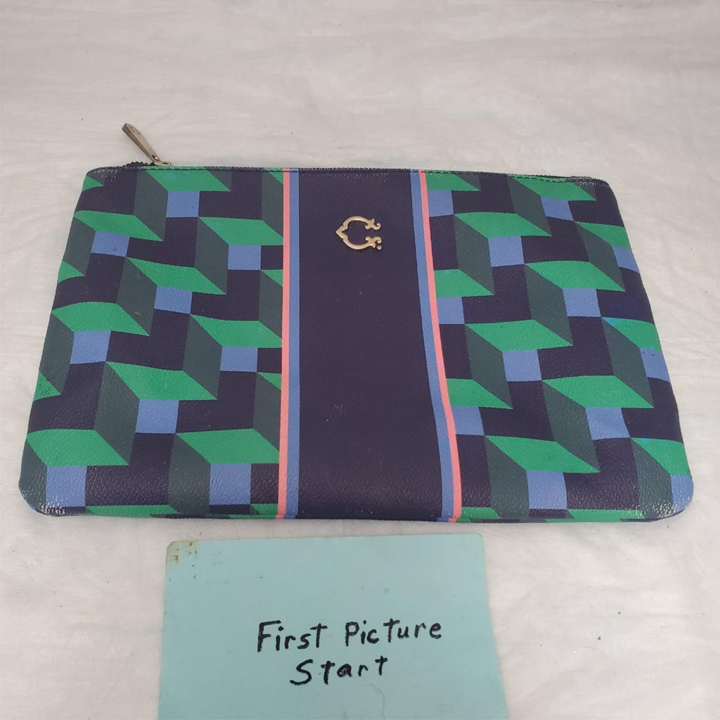 C. Wonder Nordic Building Blocks Pattern Humphrey Snap Cosmetic Zip Clutch
