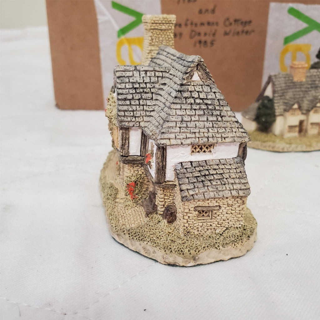 David Winter's Cottage Hogs Head Beer House 1985 & Craftsmens Cottages 1985