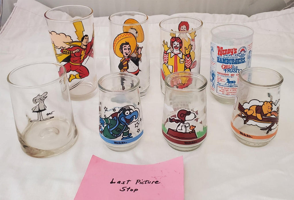Lot of 8 vintage Action Series Collectible Glass