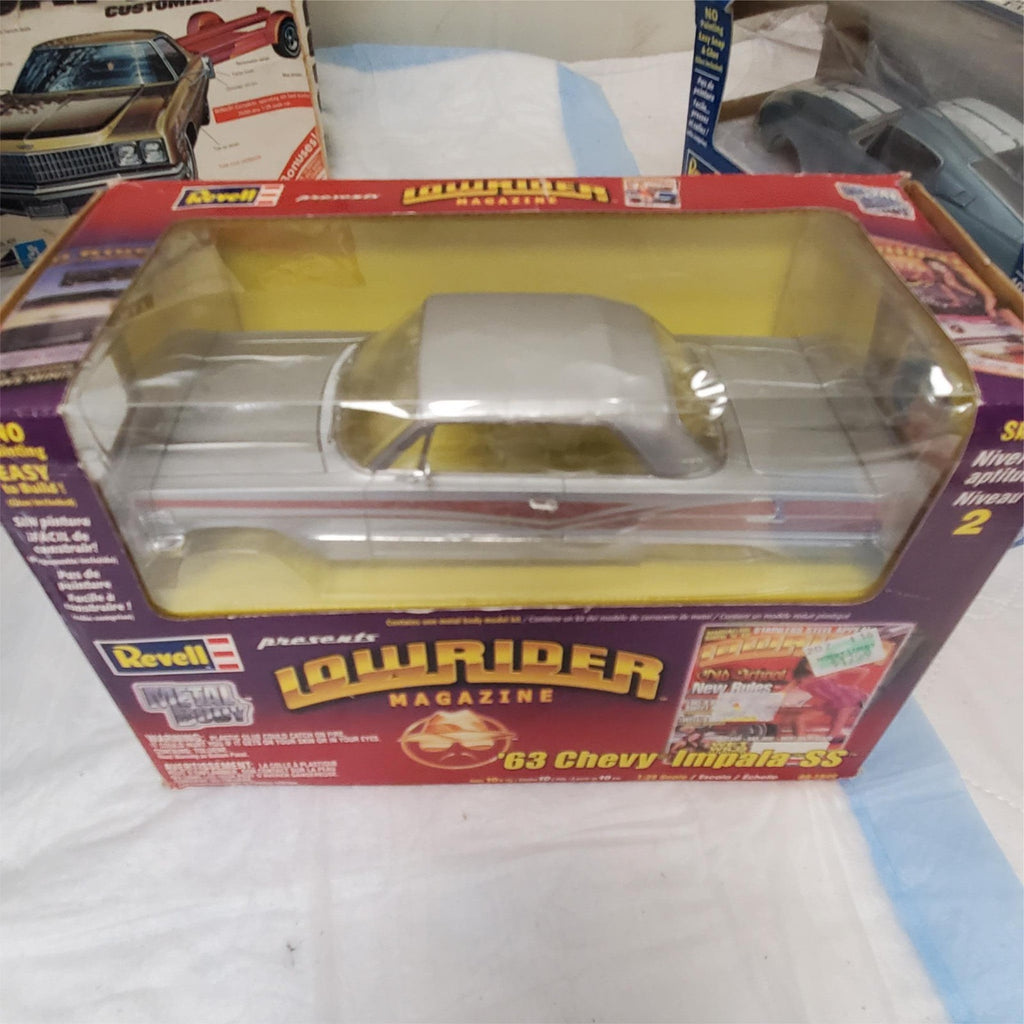 Polar Lights Great American Rides AMT Styline 73 Caprice Customizing Kit Lot Car