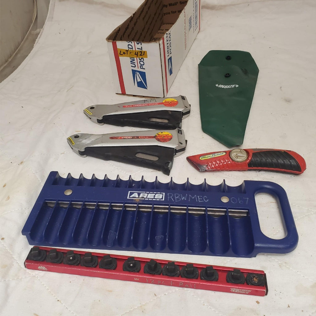 ARES Socket Organizer Tray Magnetic Socket Holder with Utility Knives LOT-421
