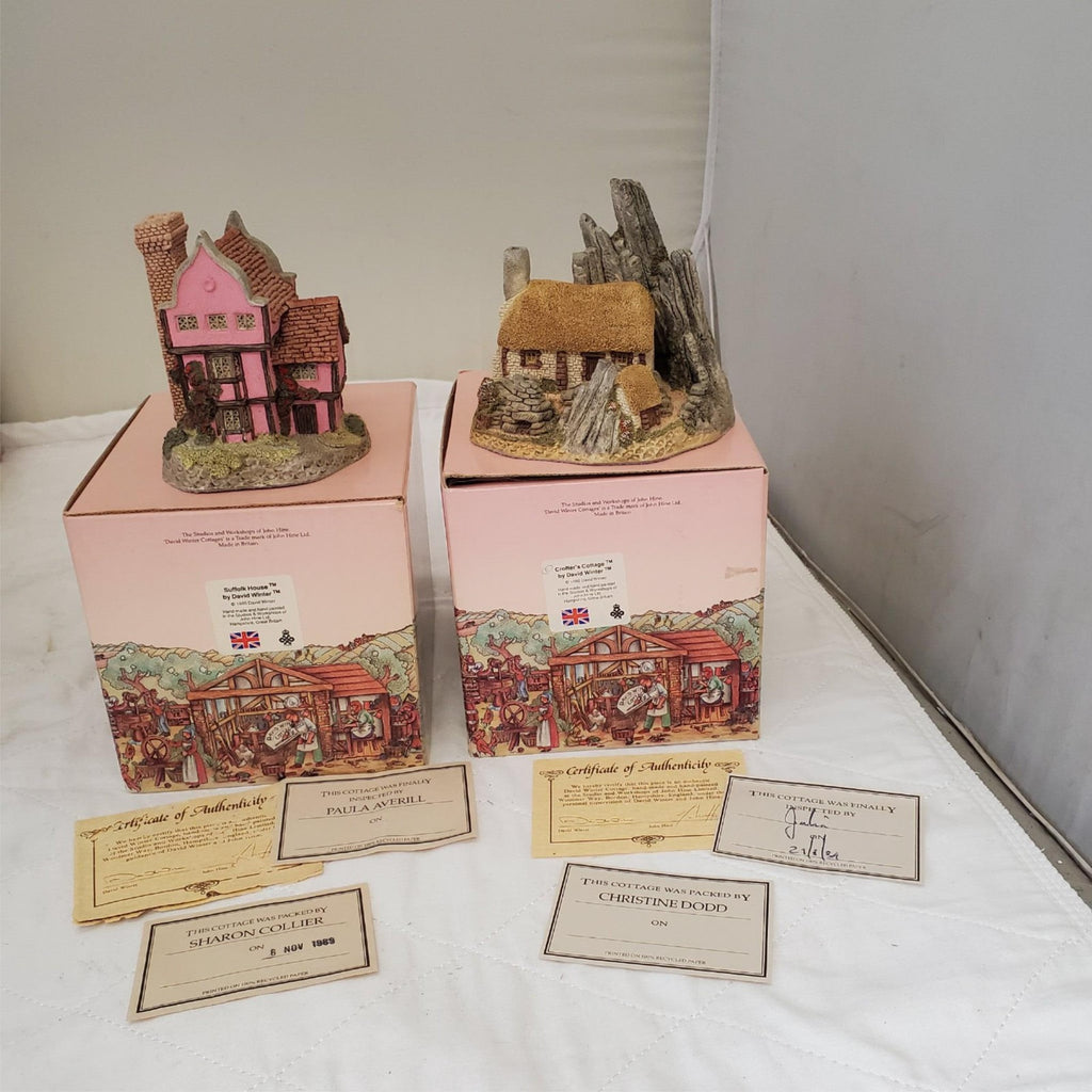 David Winter's Suffolk House &  Crofter's Cottage Figurine