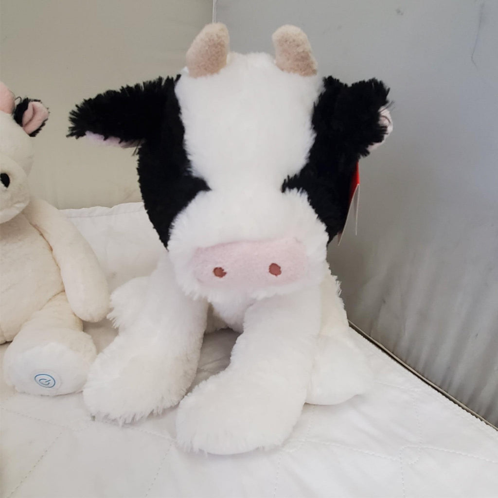 Playmaker Flingshot Flying Screaming COW'S Plush Farmyard Flyer Toy Set