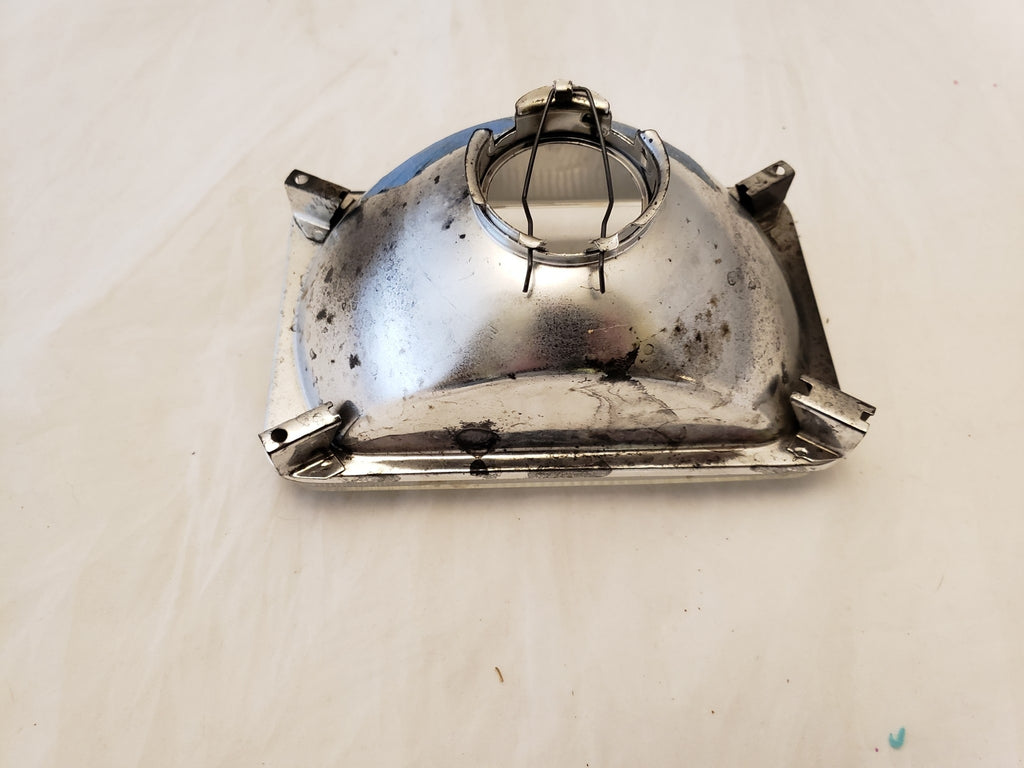 Universal Headlights BH-1004 Halogen Lamp with H4 Bulb Hi-low Beam Pattern 12V