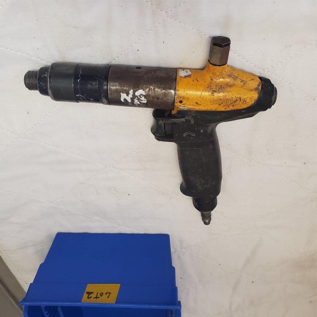 Atlas Copco Pistol Grip Pneumatic Screwdriver LOT-2