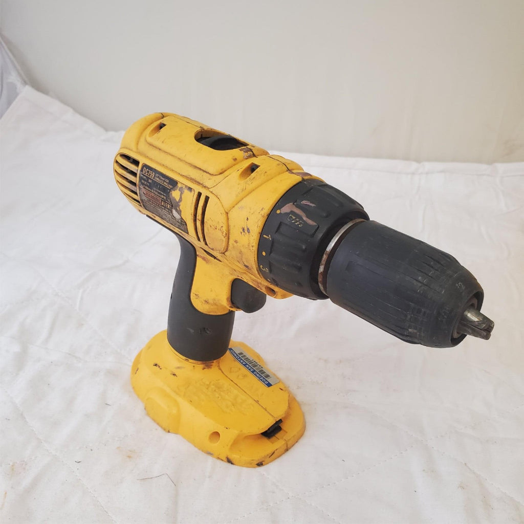 DEWALT DC759 18V 1/2" (13mm) Cordless Compact Drill/Driver LOT 505