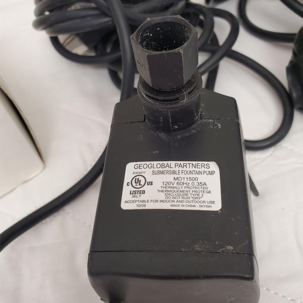 Collar aPUMP Air Compressor with GeoGlobal MD11300 Submersible Water Pump