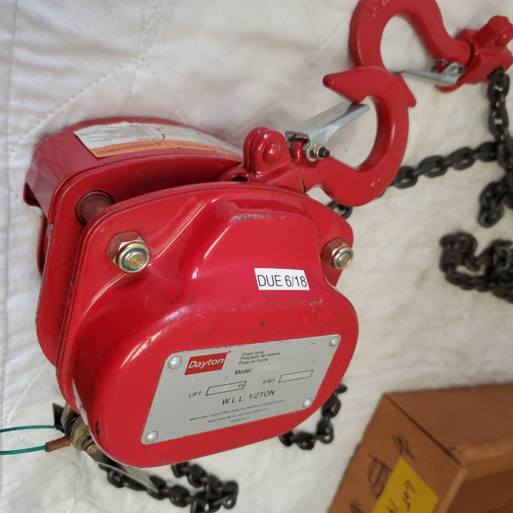 DAYTON Manual Chain Hoist: Hook Mounted 2,000lbs 15ft LOT 199