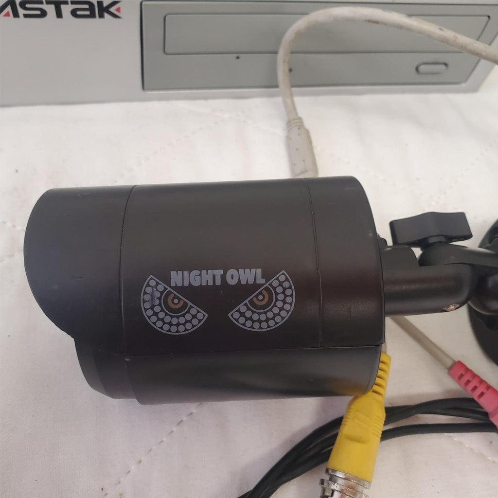 Astak CM-04LCU 4-Channel Digital Video Recorder w/ Camera & Wires