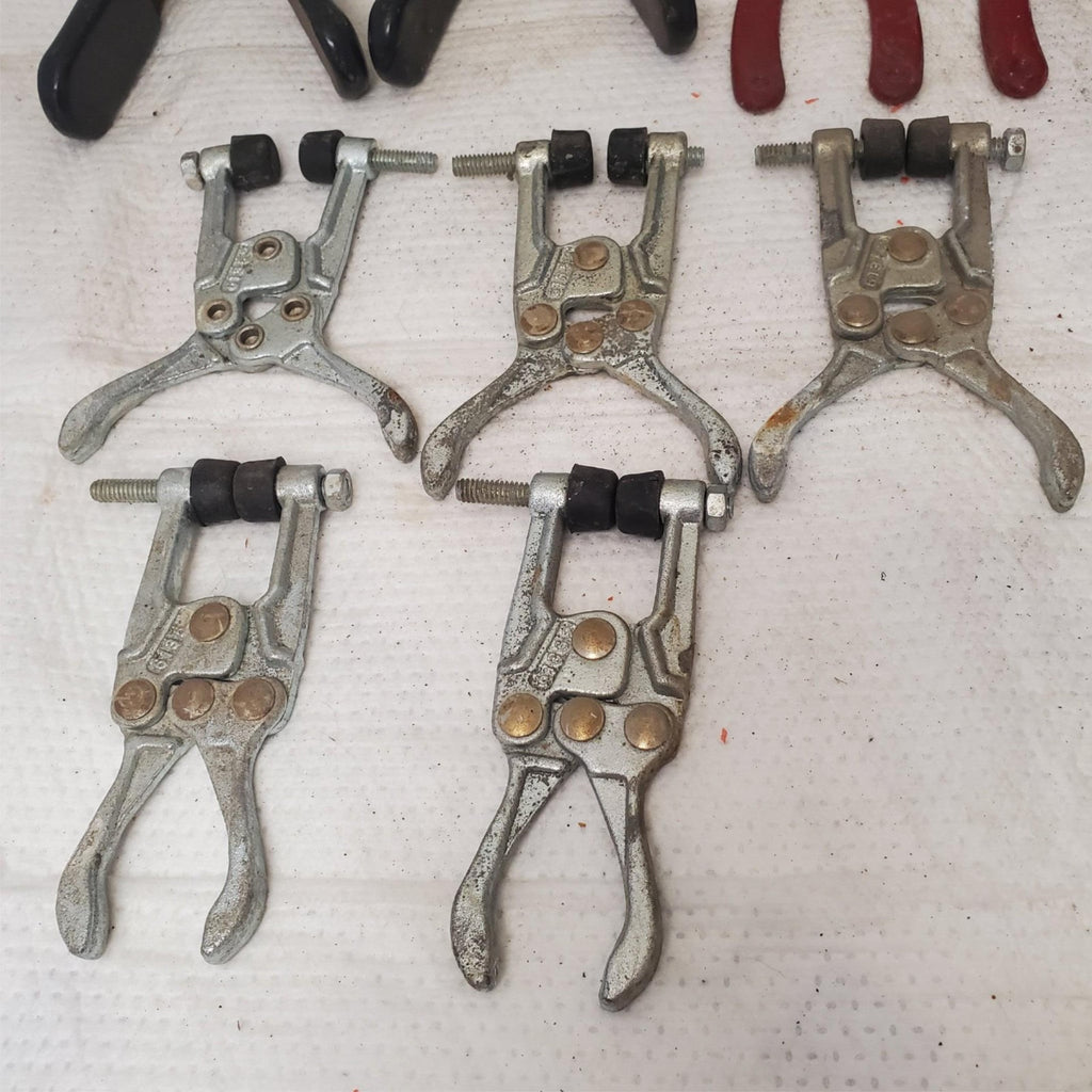 Lot of Assorted Industrial Locking Clamps & Clips LOT 34