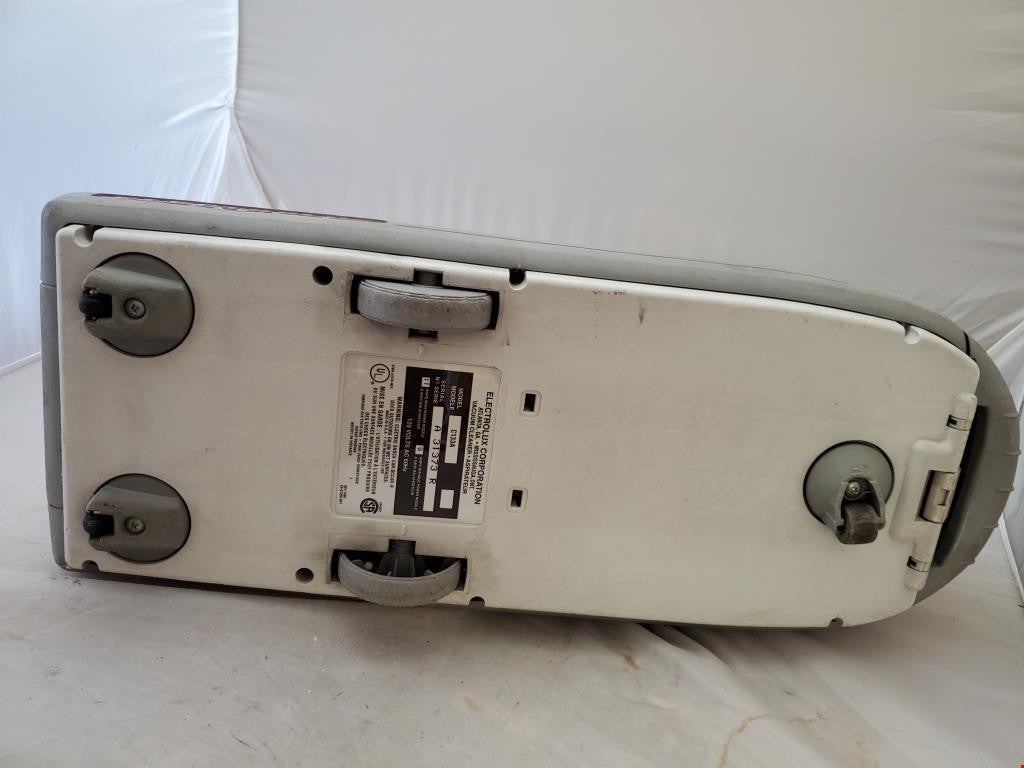 Electrolux Guardian Epic Series 8000 Vacuum Cleaner C133A