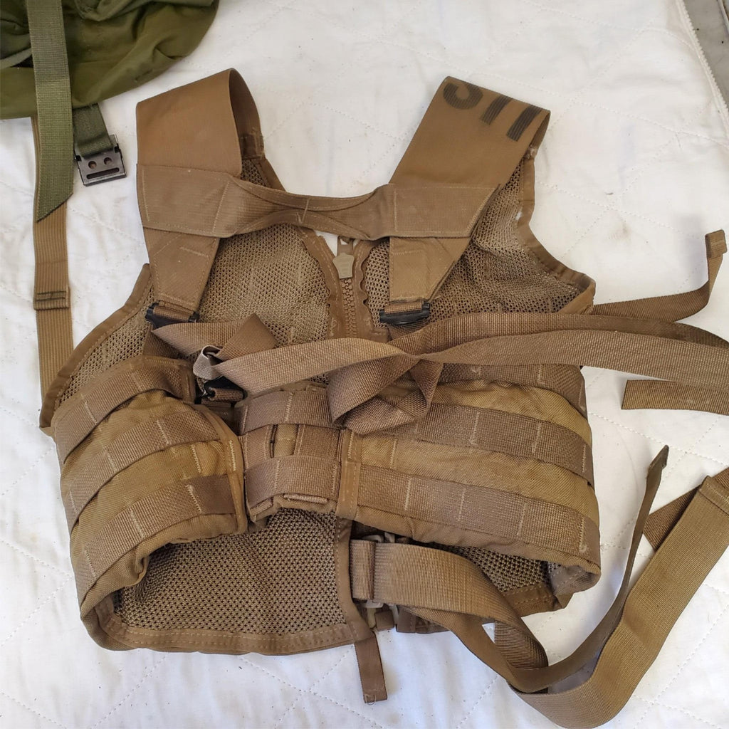 Lot of Field Pack Combat, USMC Tactical Assault Panel, US Military MOLLE Vest