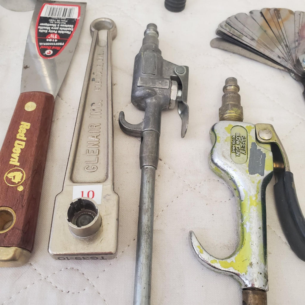 Lot of Assortment of Various Hand Tools LOT 354