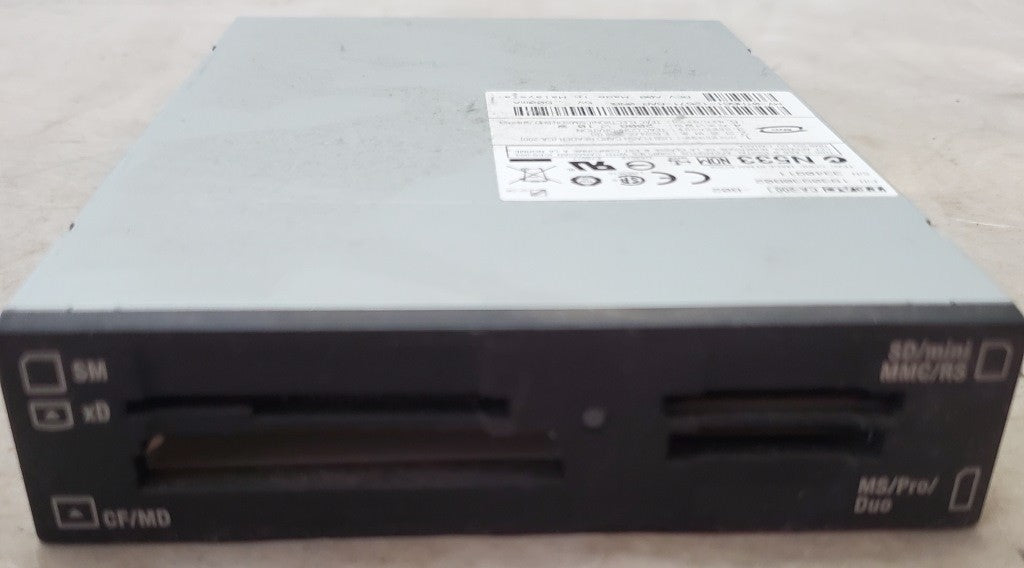 Dell TH661 0TH661 / TEAC CA-200-B02 Multi Media Card Reader 1930930B02