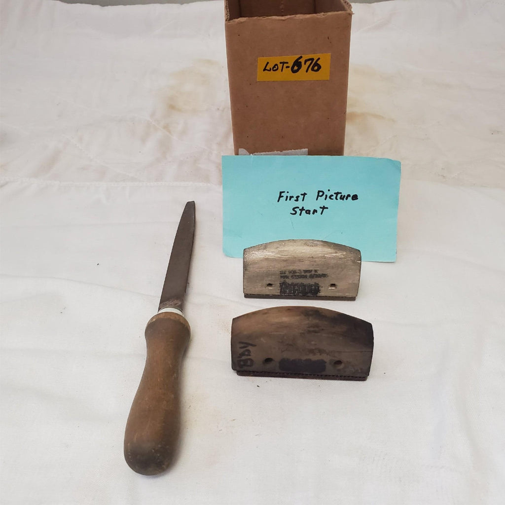 Wood File MILL5R with Misc. Tools LOT-676