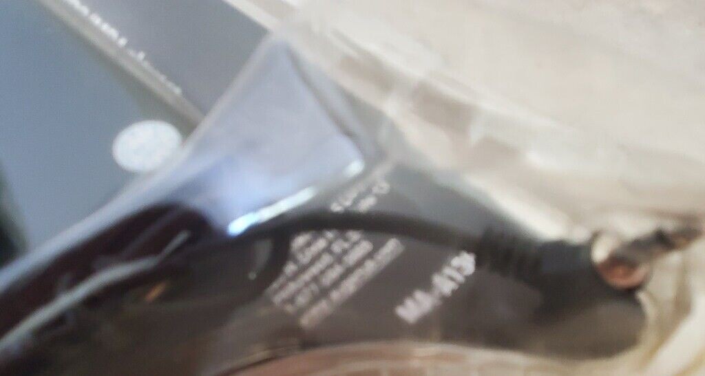 Augen Digital FM Transmitter (for iPod & iPod Mini)