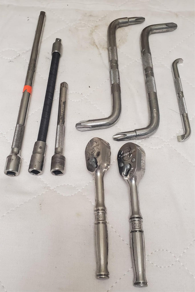 Lot of Snap On F936 - 3-8_ Drive Handle Ratchets and Socket Extenders