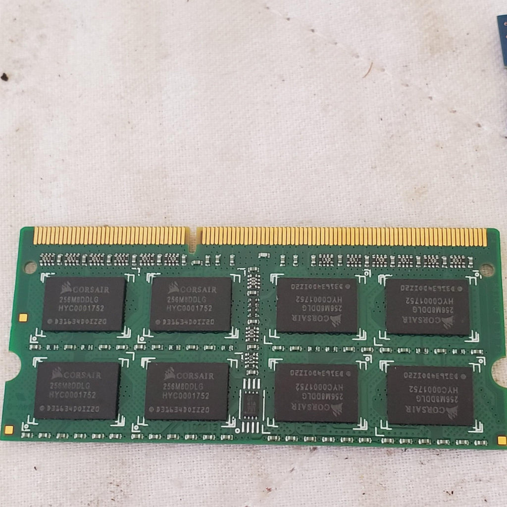 Lot of 3 DDR2/DDR3 Computer Memory (RAM)