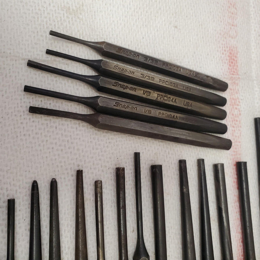 Lot of Assorted Snap-On Tools Starter Punch Flat Chisel Kit & Pillers LOT-1045