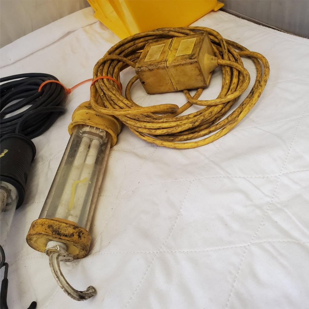 Lot of Stubby & Woodhead Fluorescent LED Handheld Work Lights LOT 612