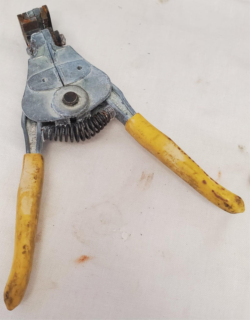Lot of 3 Electrical Wire Stripper Spring-Loaded Tool LOT-182