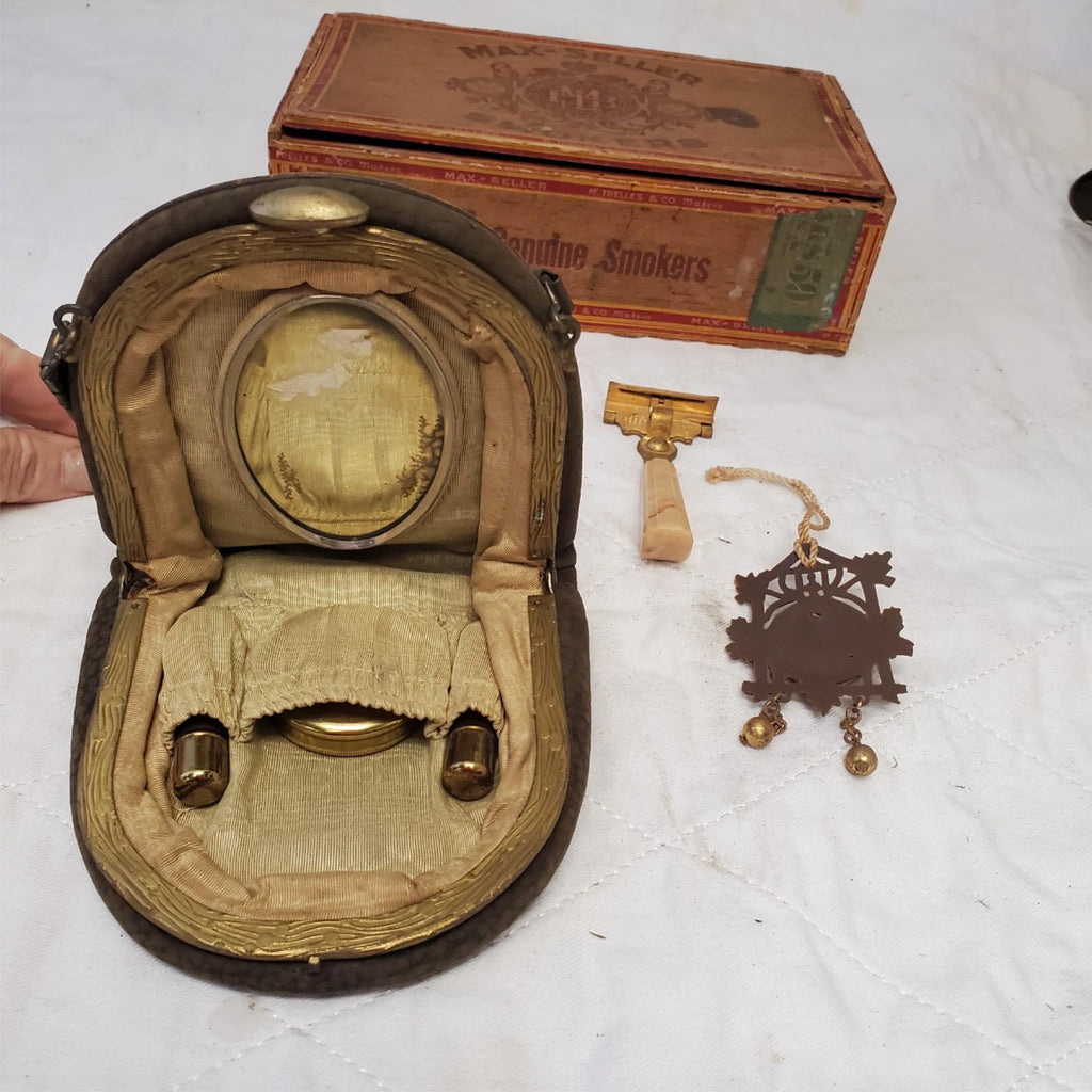 Lot of 4 Vintage Max Keller Travel Shaving Kit – Safety Razor, Containers & Leat