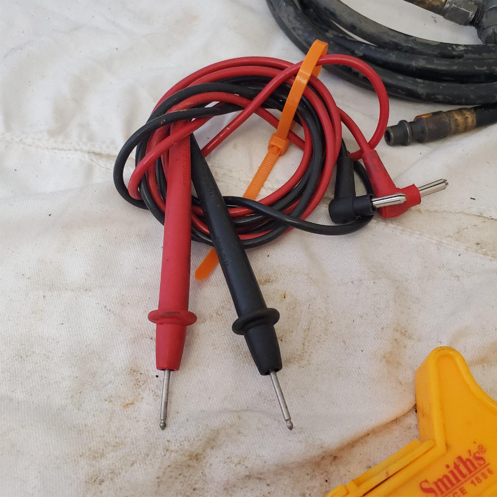 Lot of Assorted Voltmeter Probe Lead Cables & other Tools LOT 152