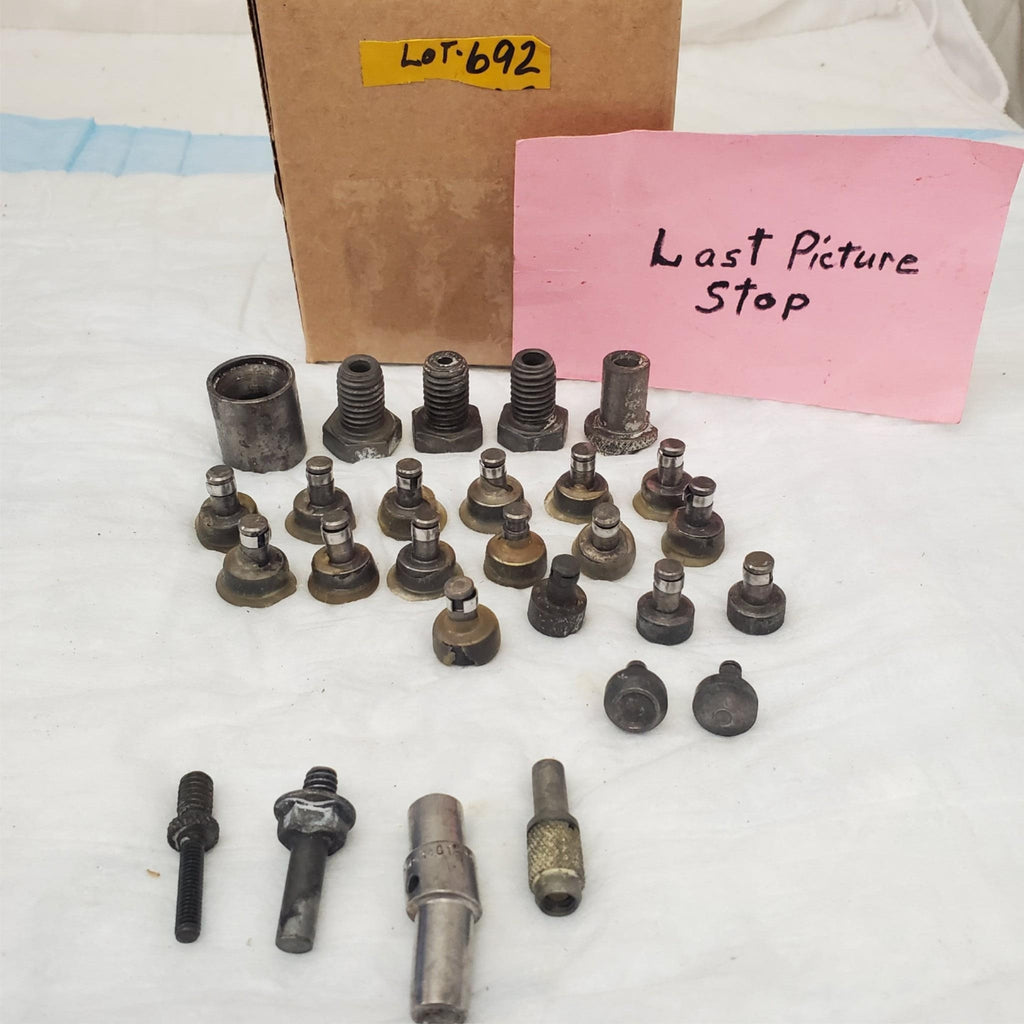 Lot of Assorted Mixed Sockets and Screw LOT-692