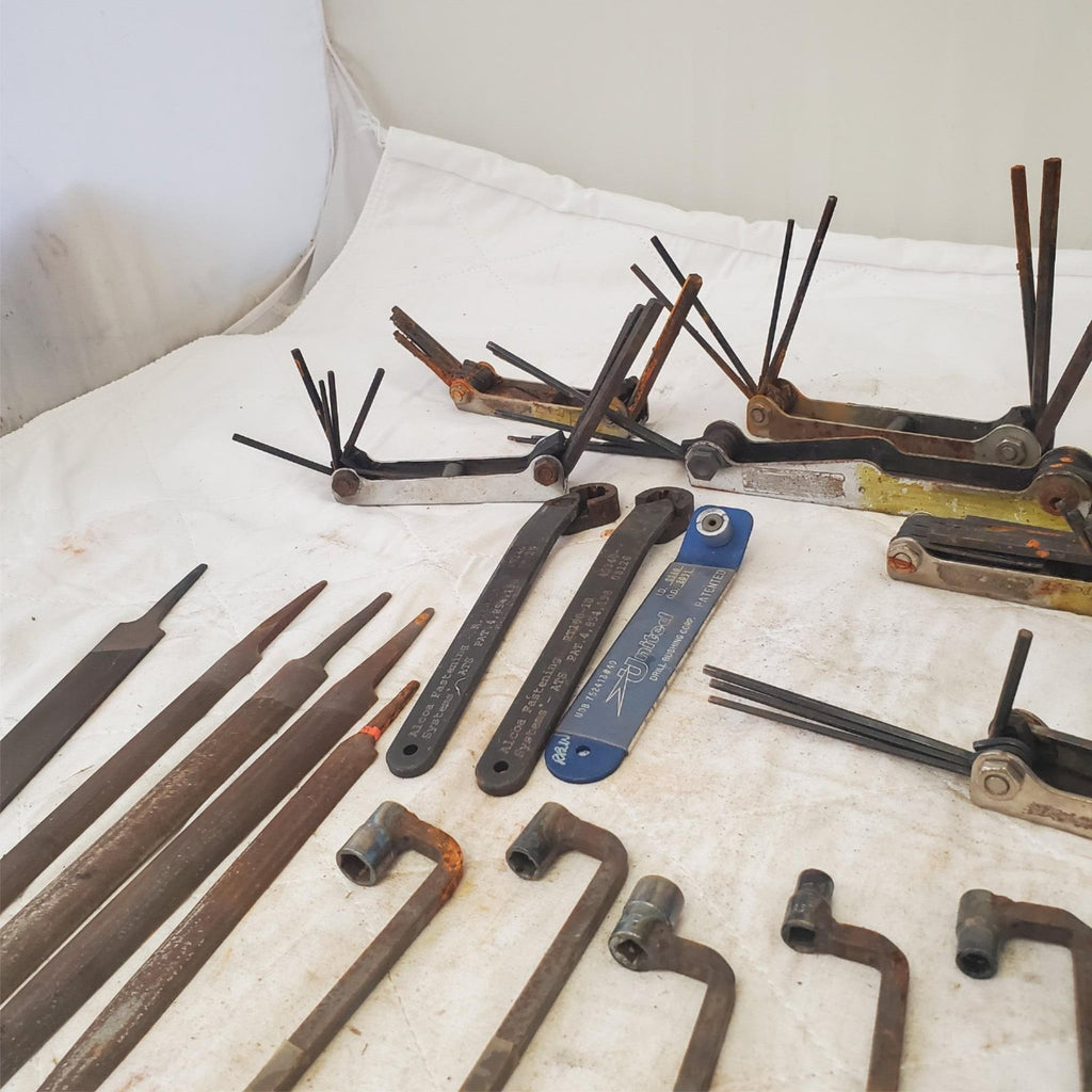 Lot of Assorted Blacksmithing Tools LOT 513