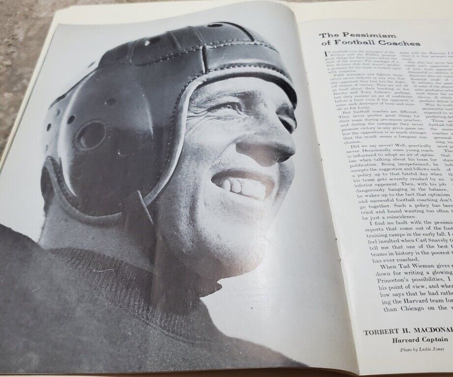 FOOTBALL Harvard AA News vs. Yale GAME Official Program November, 25 1939
