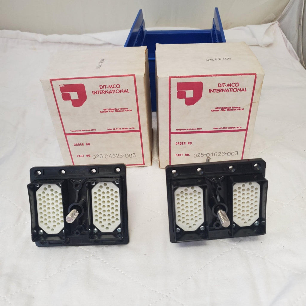 Lot of 2 Dit-Mco International 025-04623-0003 Rack Panel Connectors LOT-6