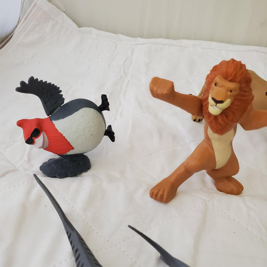 Lot of Assorted Lion, Zebra, Fishes & other Animals Toy Figures