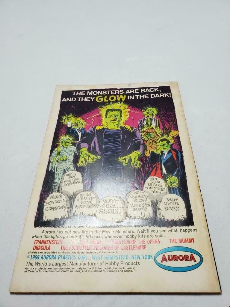 Green Lantern #72 Phantom of The Space Opera DC Comics 1969