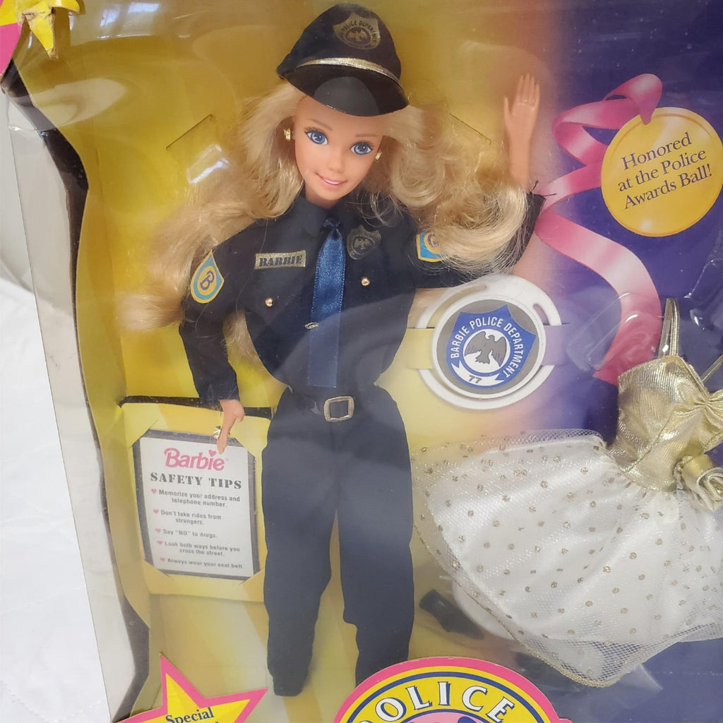 Vintage 1993 Police Officer Barbie Doll Super Rare Mattel Career Series