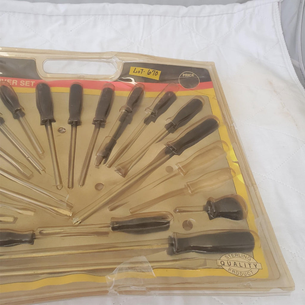 Sterling 22PC Screw Driver Set LOT-670