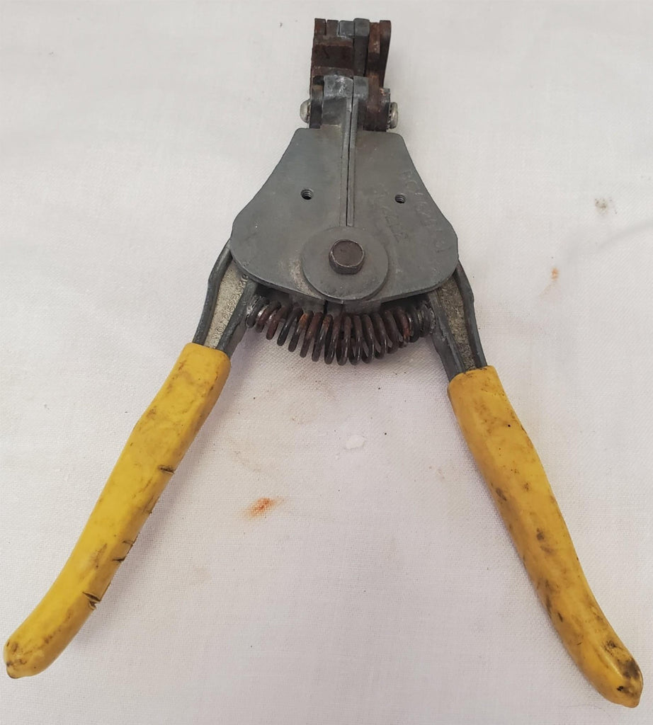 Lot of 3 Electrical Wire Stripper Spring-Loaded Tool LOT-182