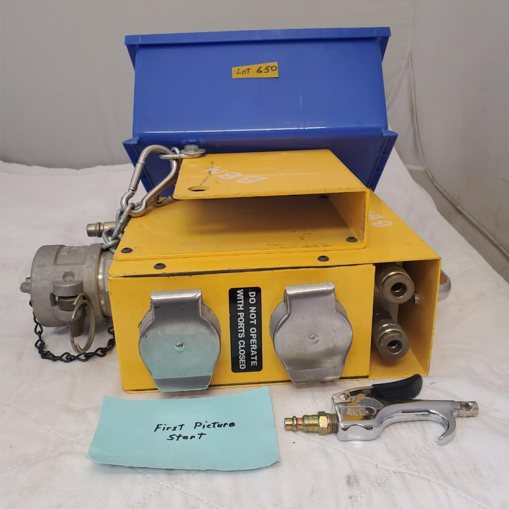 Clayton 3 Port Distribution Module for Electric DustMaster Vacuum LOT-650