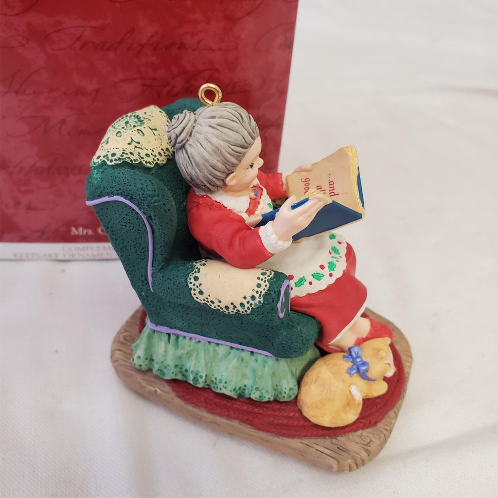 Hallmark Keepsake Ornament Mrs. Claus's Story Ornaments