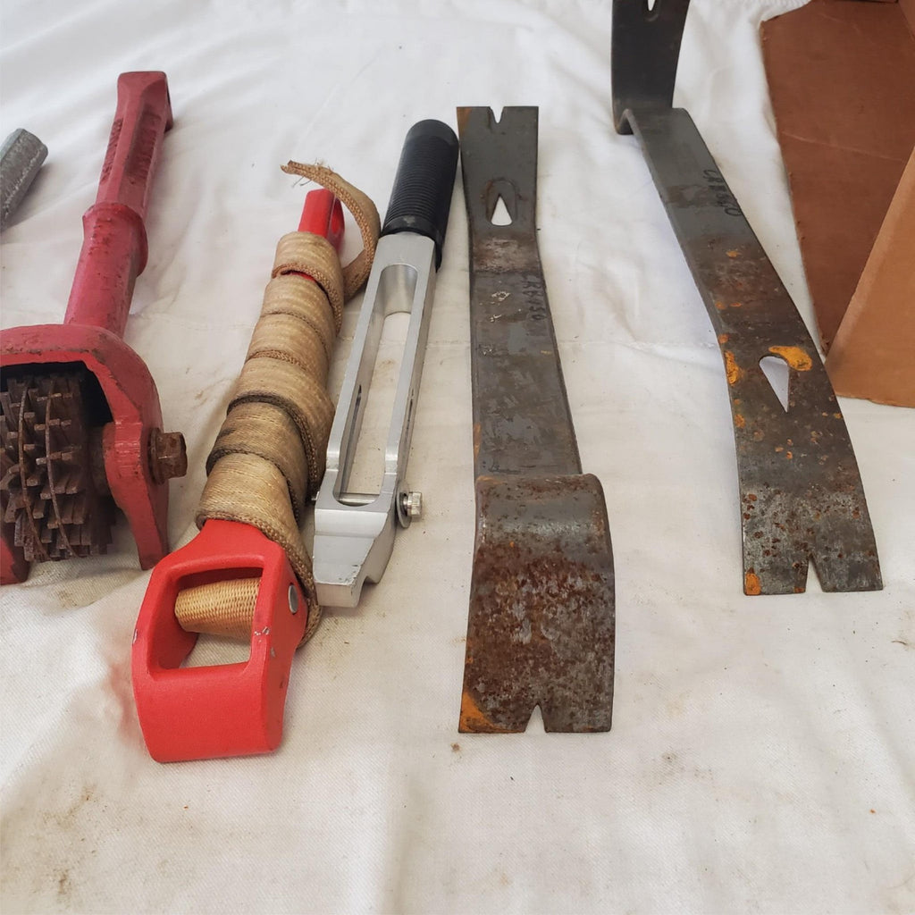 Lot of Crow Bar, Swivel Straight Knife, Grinding Wheel & Other Tools LOT 466