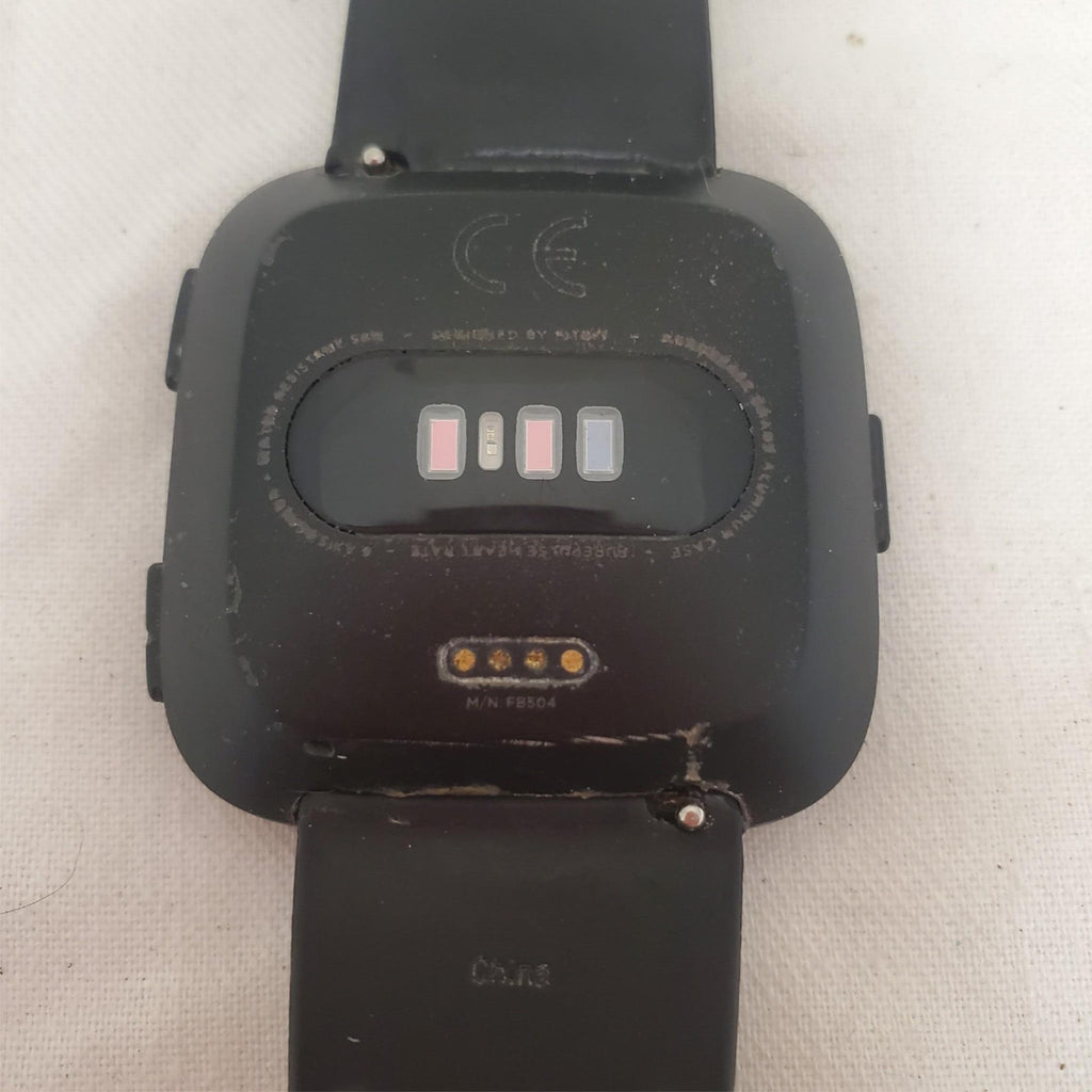 Fitbit Versa Health and Fitness Smartwatch 