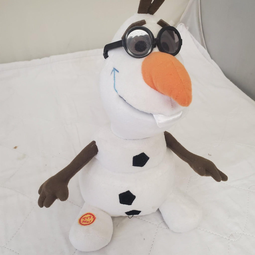 Original Disney Store Olaf Singing Plush With Hat Stuff Toy