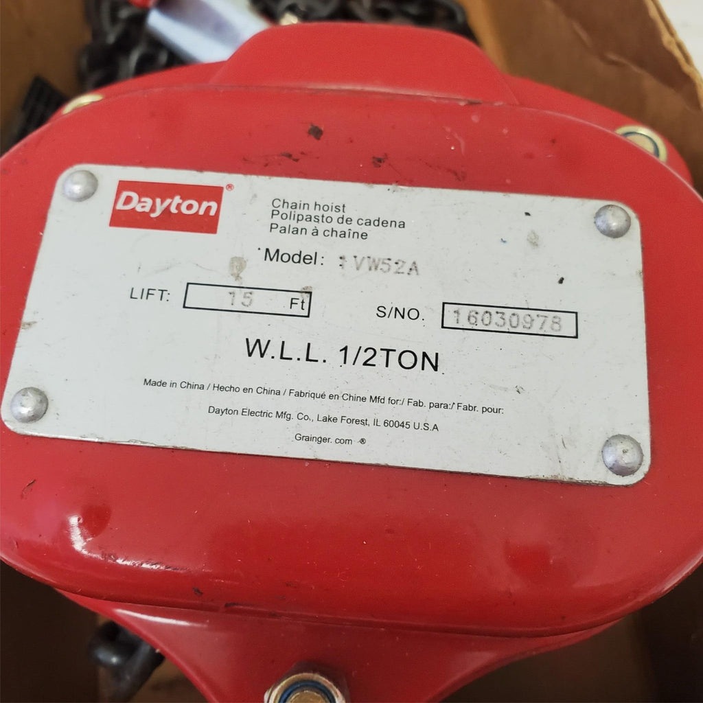 DAYTON Manual Chain Hoist: Hook Mounted 2,000lbs 15ft LOT 199