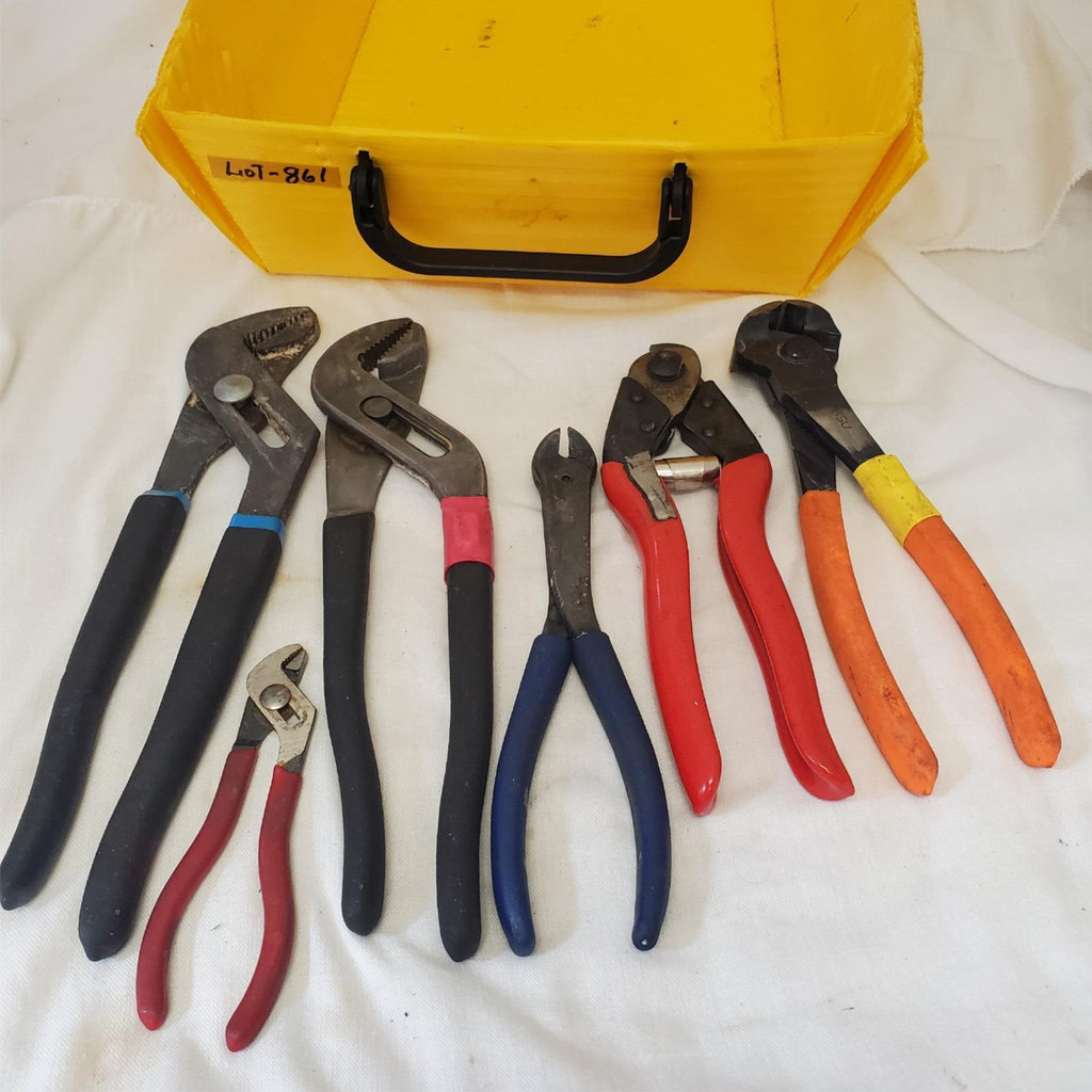 Lot of 6 Assorted Mechanic's Pliers Set LOT-861