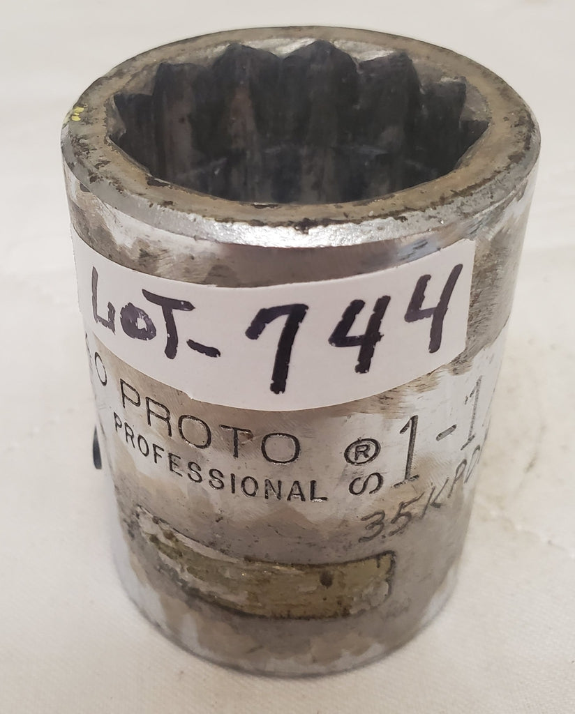 PROTO 5740 USA  1-1/4” Heavy-Duty Socket Tool - LOT 744