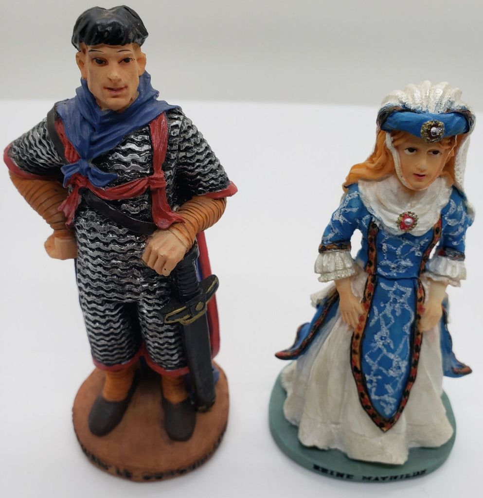 Lot of 2 Collicitble Figures Reine Mathilde & Guillaume Le Conquerant